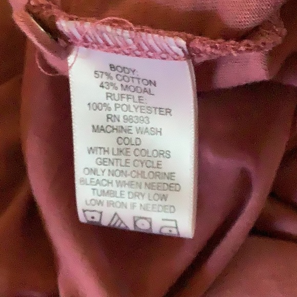 Jacket Mauve Ruffled front size L by LOGO nice for the Fall days ahead. … - Picture 7 of 7